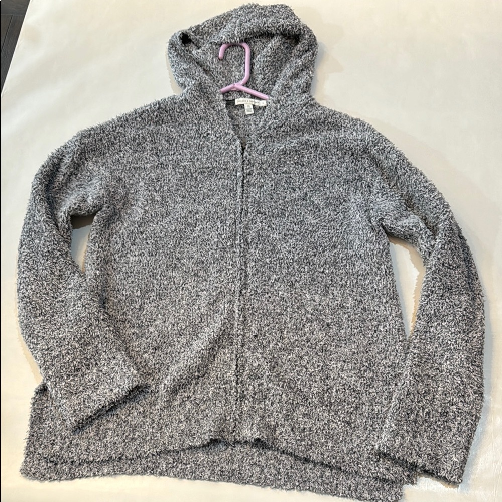 Cozy Gray Hooded Sweater
